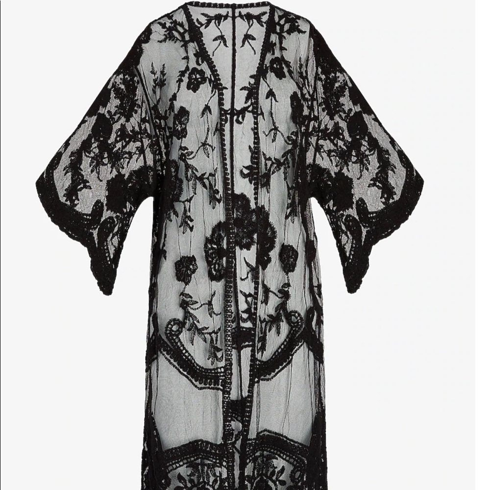 Express Kimono Lace Cover-Up - Picture 3 of 10